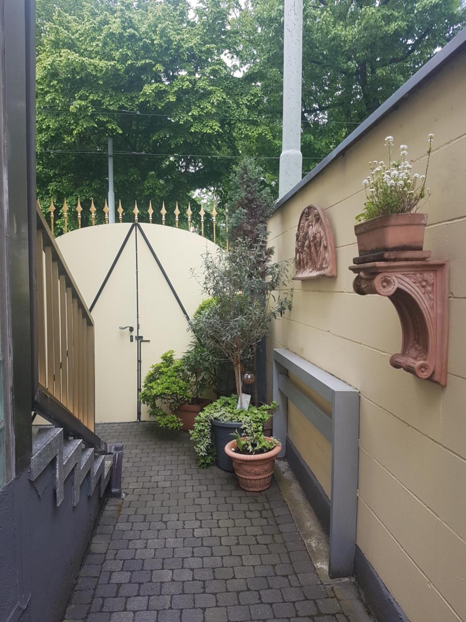 Gaestehaus Krefeld Uerdingen Eksteriør billede